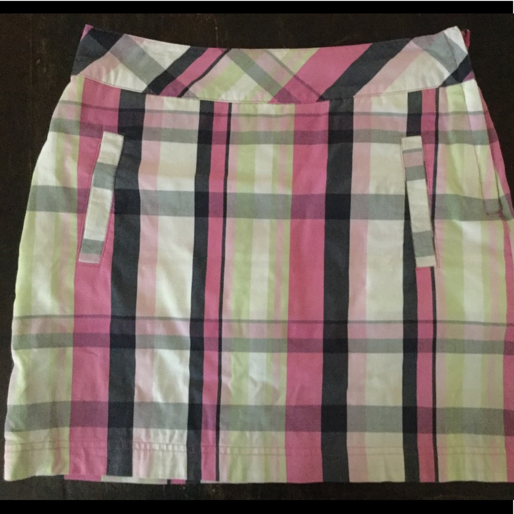 Women’s golf skort